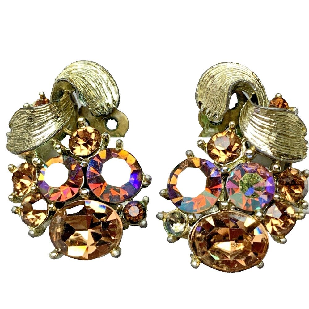 Lisner Vintage AB Rhinestone Cluster Clip On Earrings Gold Tone Mid Century